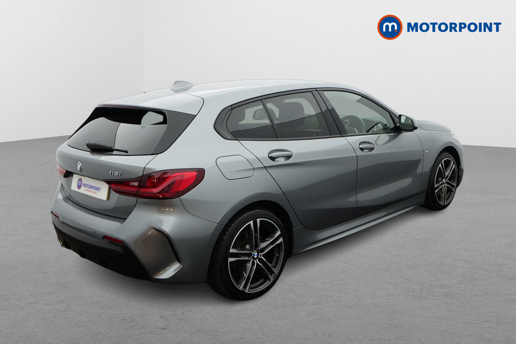 BMW 1 Series M Sport Manual Petrol Hatchback - Stock Number (1655601) - Drivers side rear corner