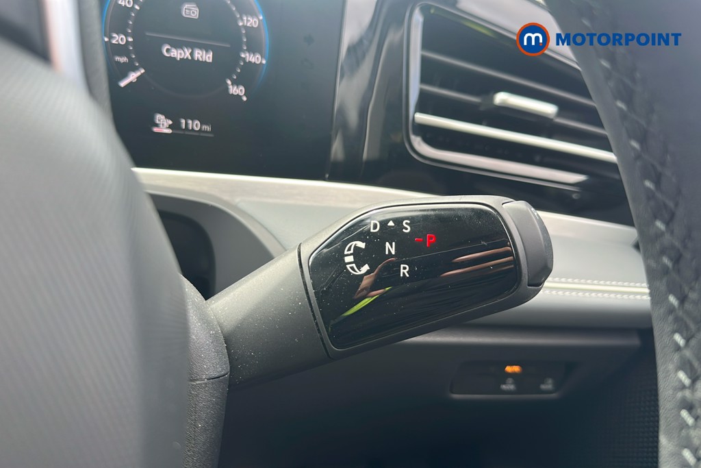 Volkswagen Passat Life Automatic Petrol Plug-In Hybrid Estate - Stock Number (1656624) - 7th supplementary image