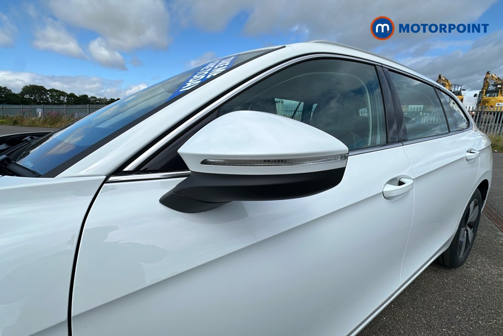 Volkswagen Passat Life Automatic Petrol Plug-In Hybrid Estate - Stock Number (1656624) - 43rd supplementary image