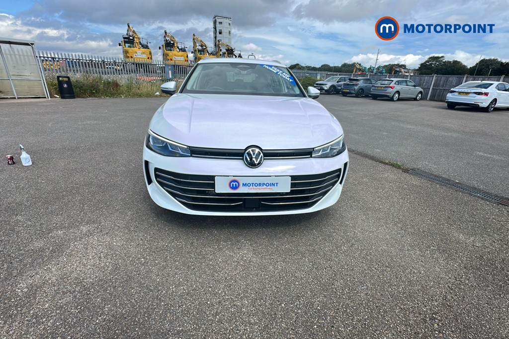 Volkswagen Passat Life Automatic Petrol Plug-In Hybrid Estate - Stock Number (1656624) - 45th supplementary image