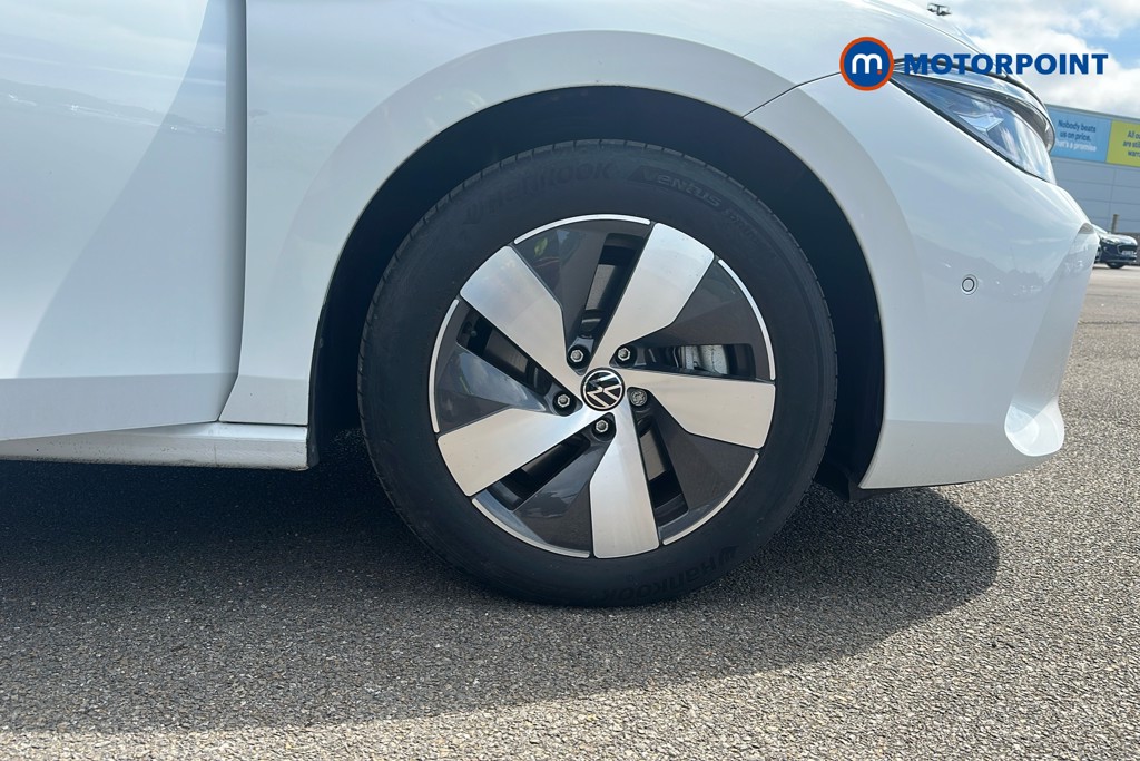 Volkswagen Passat Life Automatic Petrol Plug-In Hybrid Estate - Stock Number (1656624) - 50th supplementary image