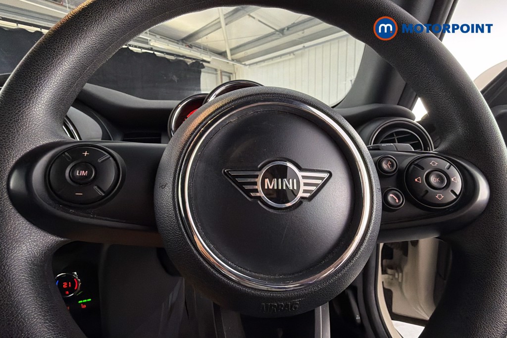 Mini Convertible Cooper Classic Manual Petrol Convertible - Stock Number (1657284) - 5th supplementary image
