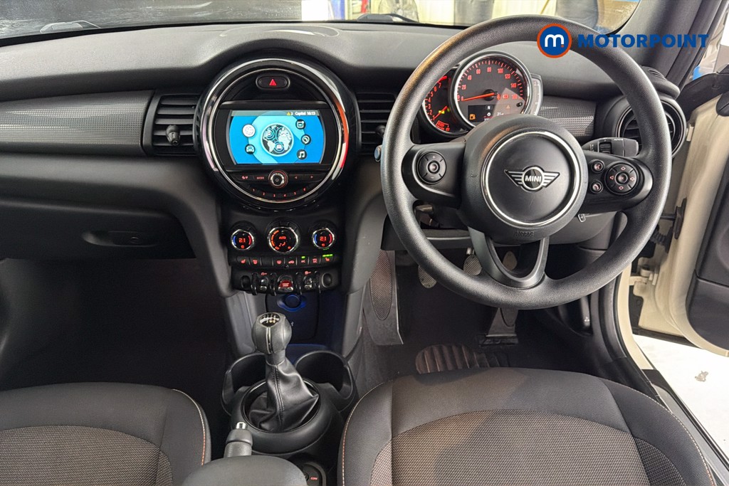 Mini Convertible Cooper Classic Manual Petrol Convertible - Stock Number (1657284) - 1st supplementary image