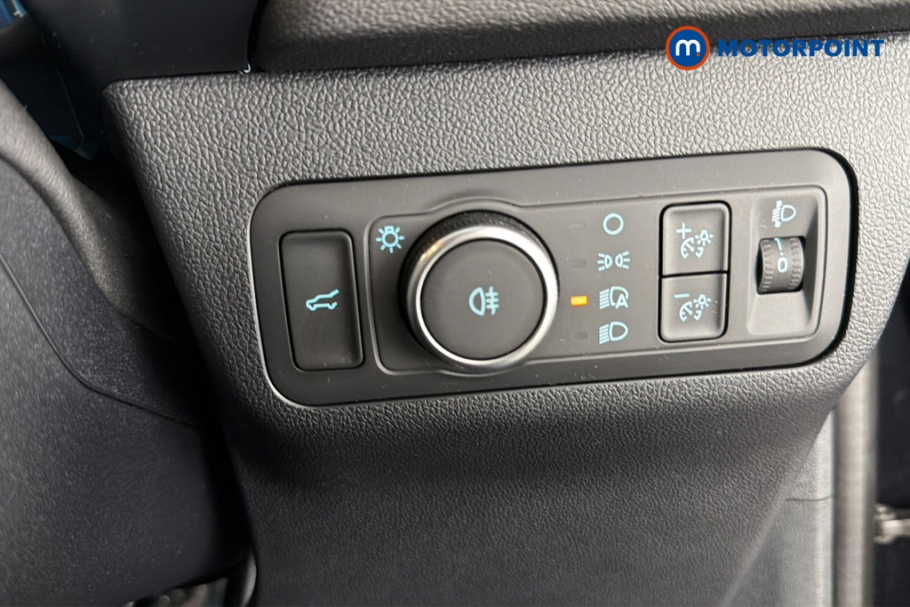 Ford Kuga St-Line Automatic Petrol-Electric Hybrid SUV - Stock Number (1657364) - 11th supplementary image