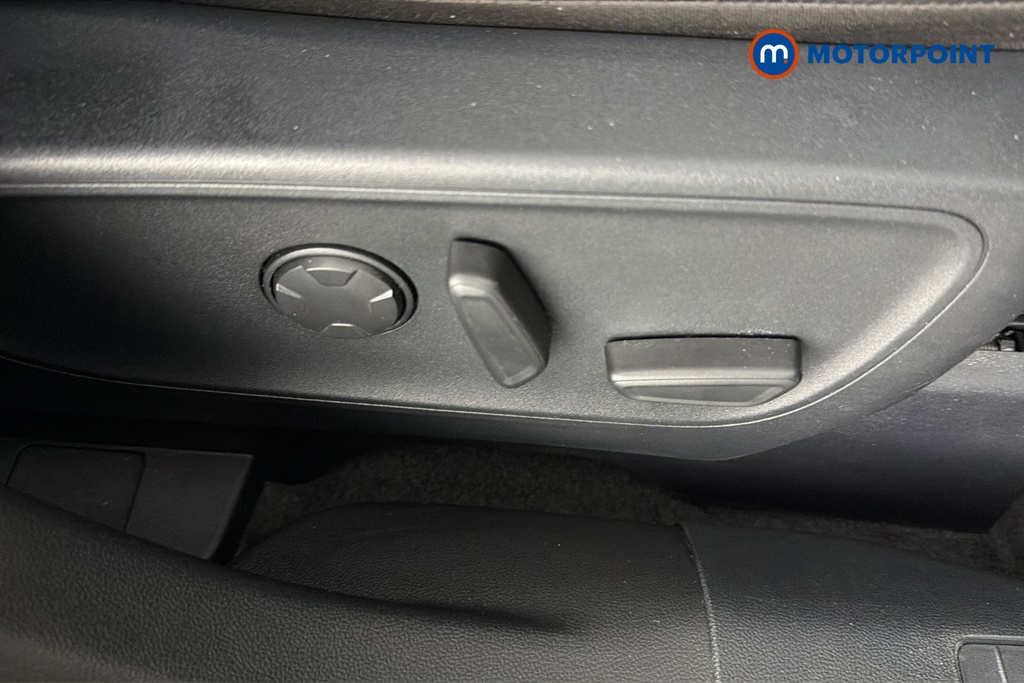 Ford Kuga St-Line Automatic Petrol-Electric Hybrid SUV - Stock Number (1657364) - 23rd supplementary image