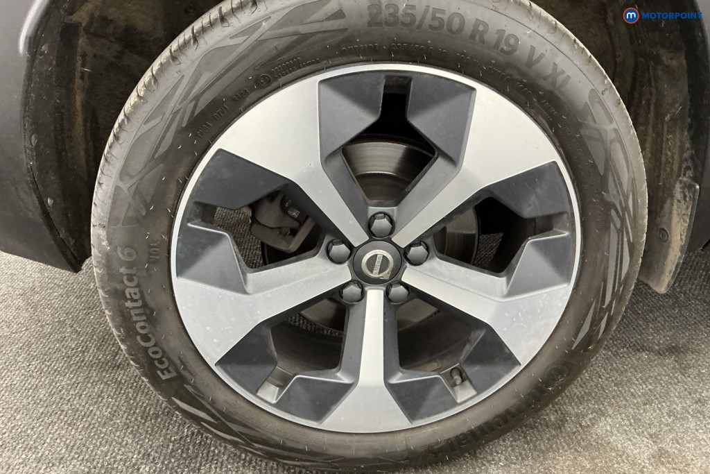 Volvo Xc40 Plus Automatic Petrol SUV - Stock Number (1657506) - 33rd supplementary image