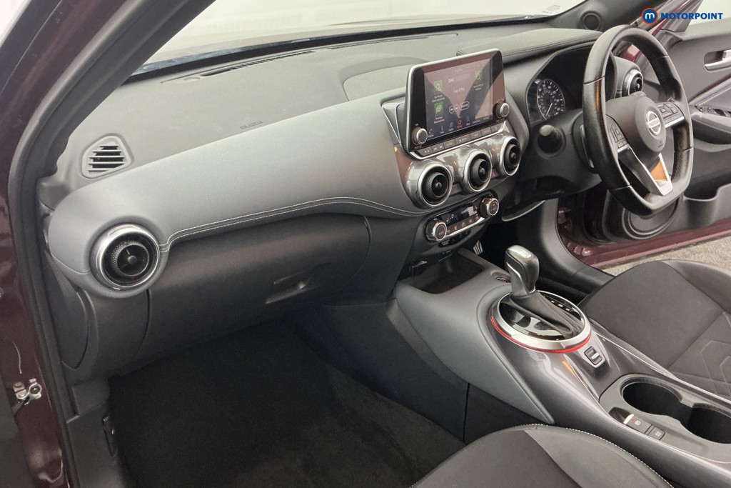 Nissan Juke Tekna Automatic Petrol SUV - Stock Number (1657548) - 9th supplementary image