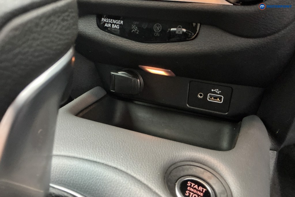 Nissan Juke Tekna Automatic Petrol SUV - Stock Number (1657548) - 16th supplementary image