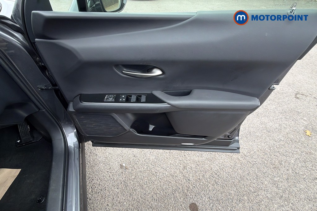 Lexus UX F-Sport Design Automatic Petrol-Electric Hybrid SUV - Stock Number (1658473) - 19th supplementary image