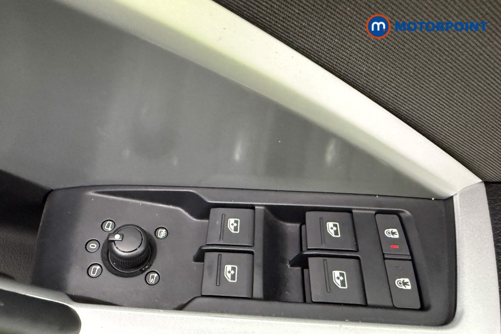 Audi Q3 Technik Automatic Petrol SUV - Stock Number (1658490) - 15th supplementary image