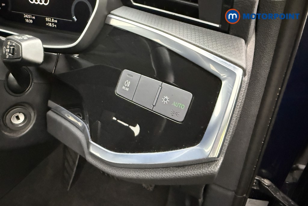 Audi Q3 Technik Automatic Petrol SUV - Stock Number (1658490) - 18th supplementary image