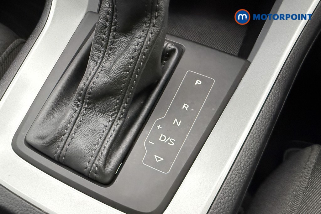 Audi Q3 Technik Automatic Petrol SUV - Stock Number (1658490) - 25th supplementary image