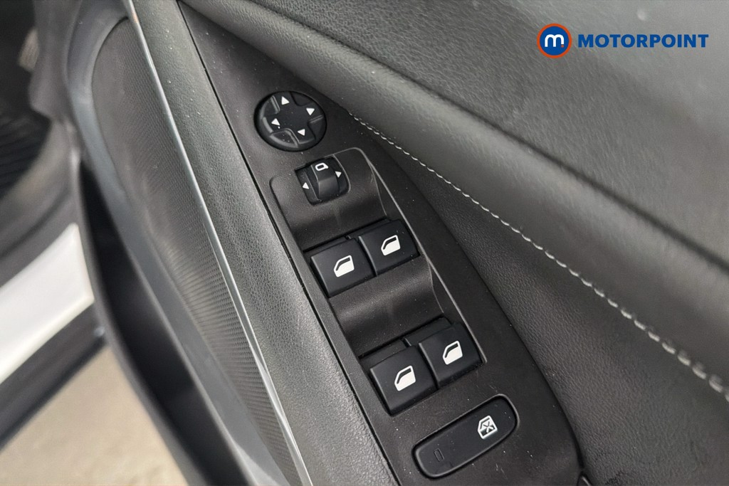 Vauxhall Crossland Elite Manual Petrol SUV - Stock Number (1658837) - 20th supplementary image