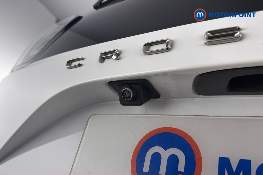Vauxhall Crossland Elite Manual Petrol SUV - Stock Number (1658837) - 36th supplementary image