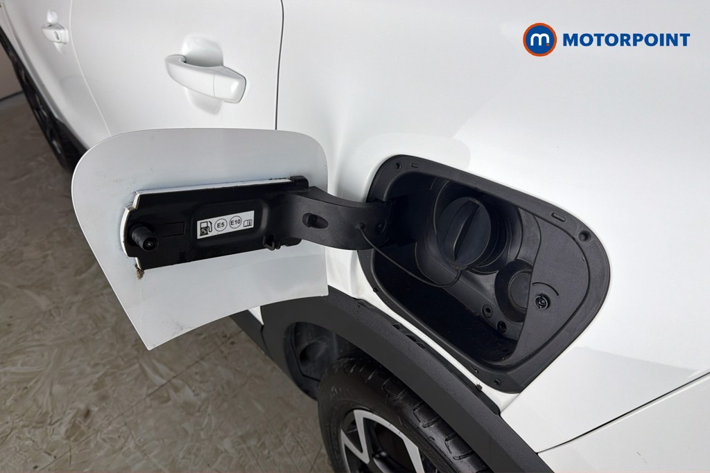 Vauxhall Crossland Elite Manual Petrol SUV - Stock Number (1658837) - 41st supplementary image