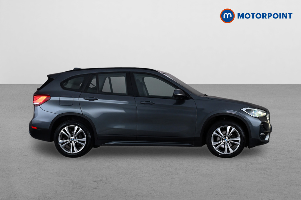 BMW X1 Sport Manual Petrol SUV - Stock Number (1659109) - Drivers side