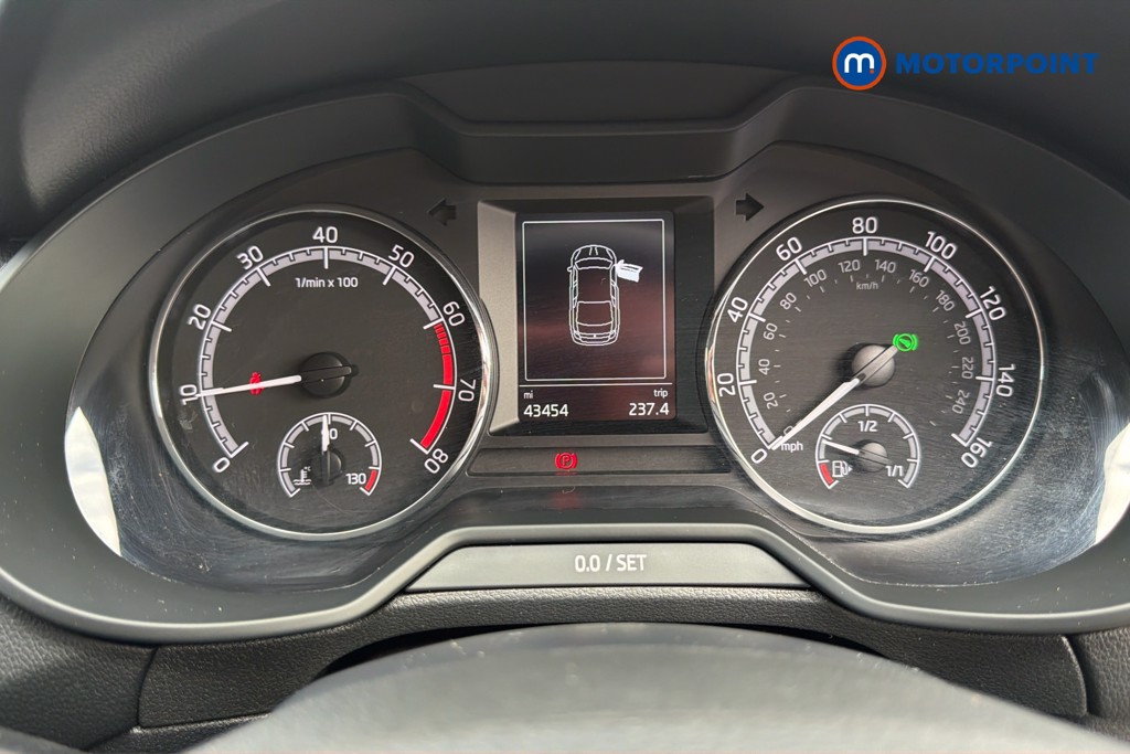 Skoda Octavia Se Drive Automatic Petrol Hatchback - Stock Number (1659339) - 8th supplementary image
