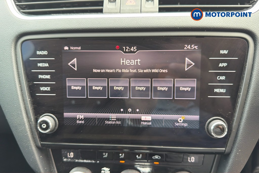Skoda Octavia Se Drive Automatic Petrol Hatchback - Stock Number (1659339) - 9th supplementary image