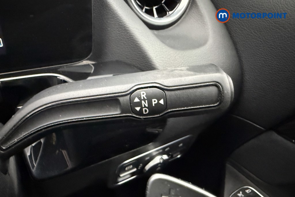 Mercedes-Benz GLA Amg Line Automatic Petrol SUV - Stock Number (1659427) - 7th supplementary image