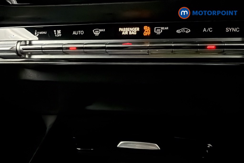 Mercedes-Benz GLA Amg Line Automatic Petrol SUV - Stock Number (1659427) - 17th supplementary image
