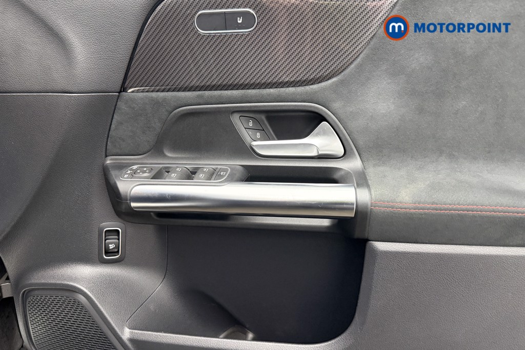 Mercedes-Benz GLA Amg Line Automatic Petrol SUV - Stock Number (1659427) - 19th supplementary image