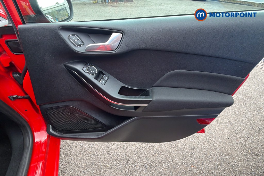 Ford Fiesta Zetec Manual Petrol Hatchback - Stock Number (1659617) - 19th supplementary image