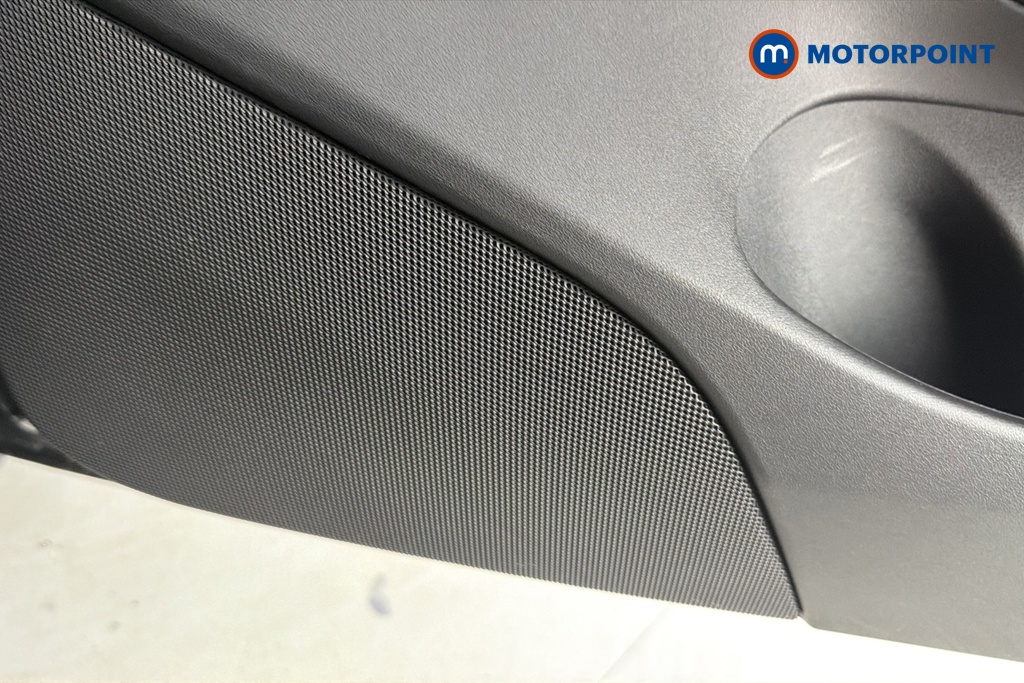 Tesla Model 3 Long Range Automatic Electric Saloon - Stock Number (1659734) - 21st supplementary image