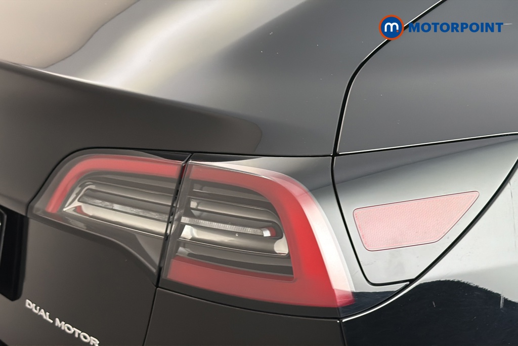 Tesla Model 3 Long Range Automatic Electric Saloon - Stock Number (1659734) - 36th supplementary image