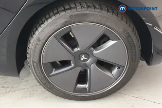 Tesla Model 3 Long Range Automatic Electric Saloon - Stock Number (1659734) - 45th supplementary image