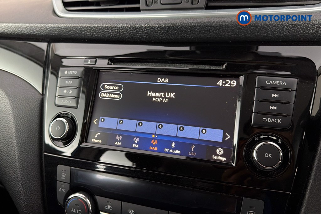 Nissan Qashqai Acenta Premium Manual Petrol SUV - Stock Number (1659847) - 9th supplementary image
