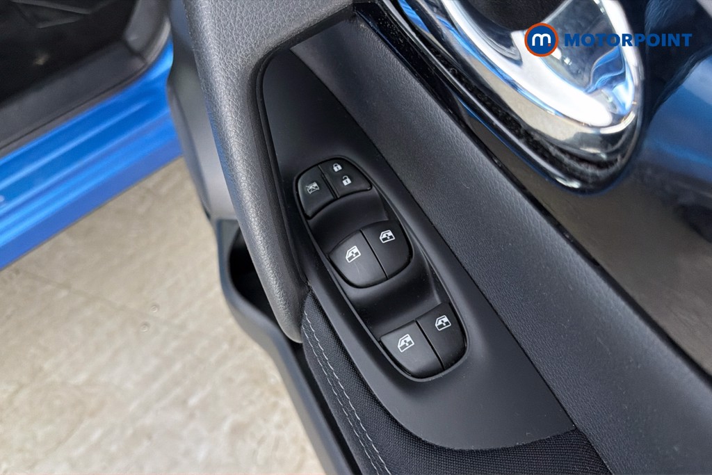 Nissan Qashqai Acenta Premium Manual Petrol SUV - Stock Number (1659847) - 20th supplementary image