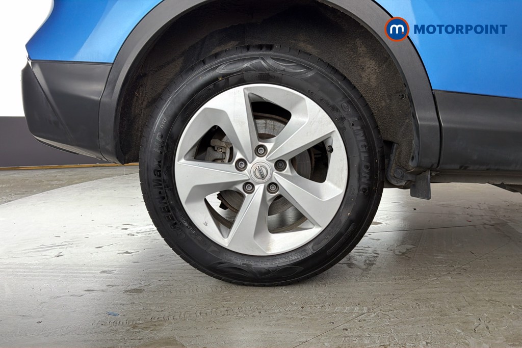 Nissan Qashqai Acenta Premium Manual Petrol SUV - Stock Number (1659847) - 49th supplementary image