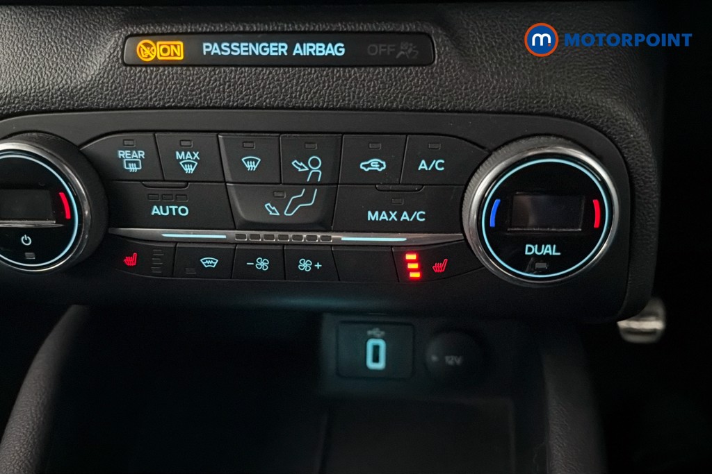 Ford Focus St-Line X Manual Diesel Hatchback - Stock Number (1660129) - 14th supplementary image