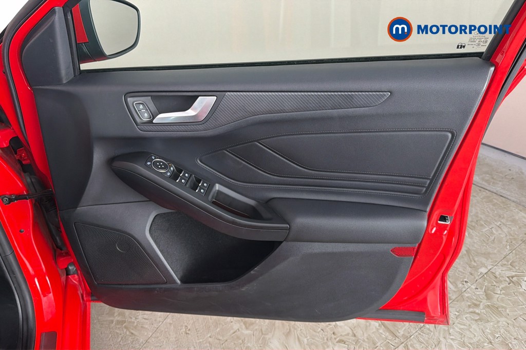 Ford Focus St-Line X Manual Diesel Hatchback - Stock Number (1660129) - 19th supplementary image