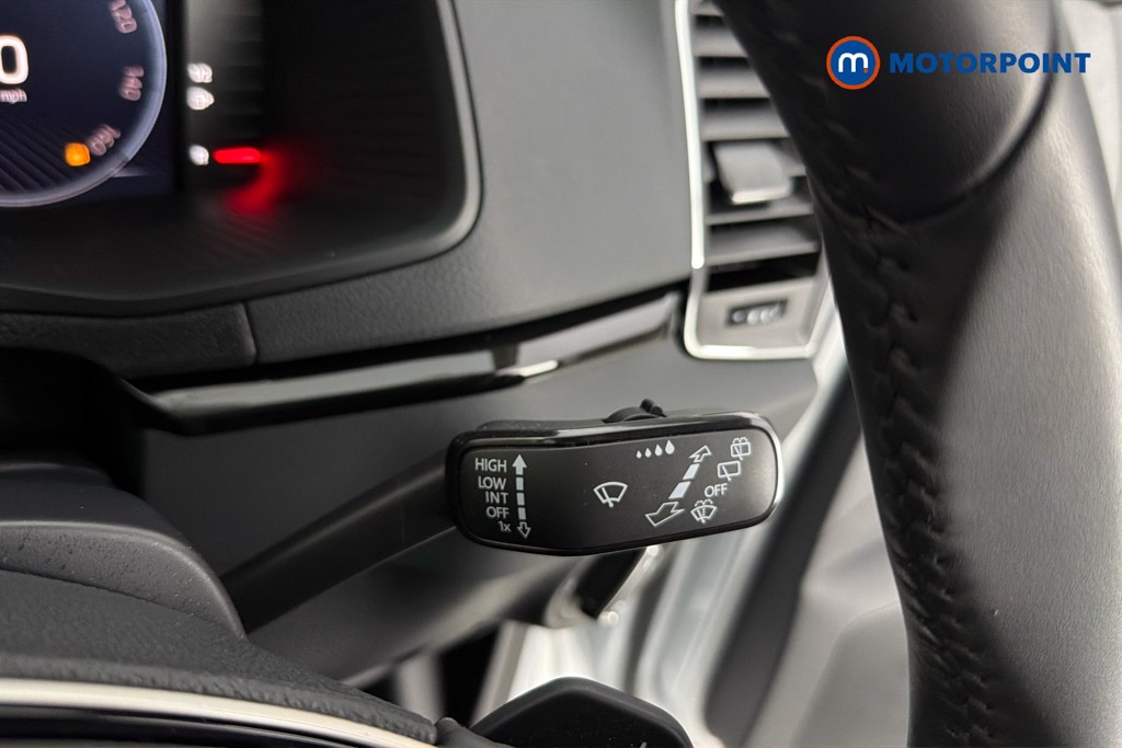 Skoda Karoq Se L Automatic Petrol SUV - Stock Number (1660485) - 7th supplementary image
