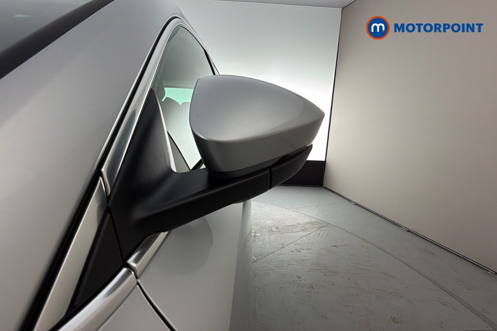 Skoda Karoq Se L Automatic Petrol SUV - Stock Number (1660485) - 43rd supplementary image