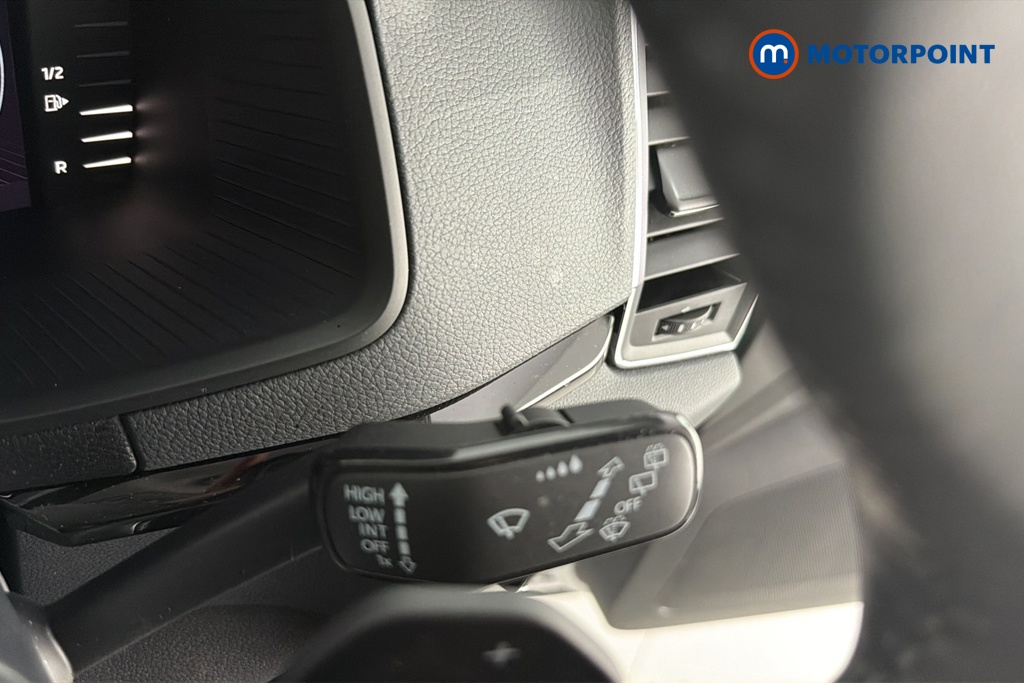 Skoda Karoq Se L Automatic Petrol SUV - Stock Number (1660532) - 6th supplementary image