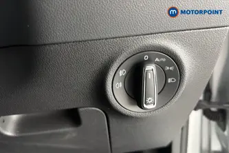 Skoda Karoq Se L Automatic Petrol SUV - Stock Number (1660532) - 11th supplementary image