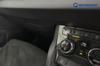 Skoda Karoq Se L Automatic Petrol SUV - Stock Number (1660532) - 14th supplementary image