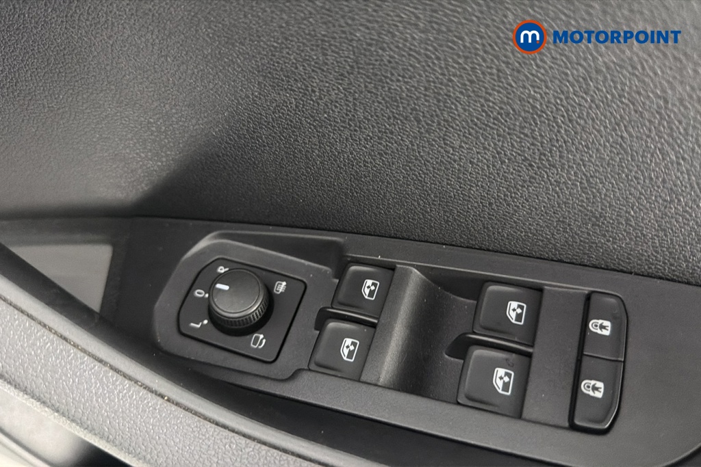 Skoda Karoq Se L Automatic Petrol SUV - Stock Number (1660532) - 19th supplementary image