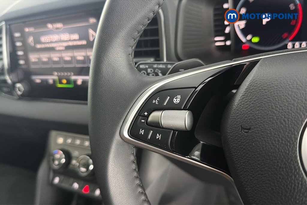 Skoda Karoq Se L Automatic Petrol SUV - Stock Number (1660563) - 4th supplementary image