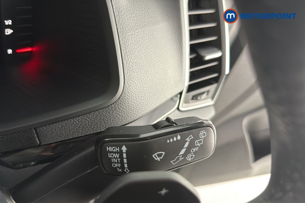 Skoda Karoq Se L Automatic Petrol SUV - Stock Number (1660563) - 6th supplementary image