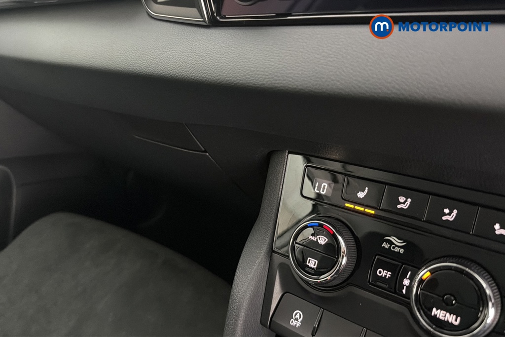Skoda Karoq Se L Automatic Petrol SUV - Stock Number (1660563) - 14th supplementary image
