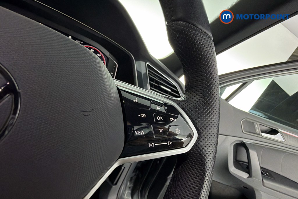 Volkswagen Tiguan R-Line Automatic Petrol SUV - Stock Number (1660883) - 4th supplementary image