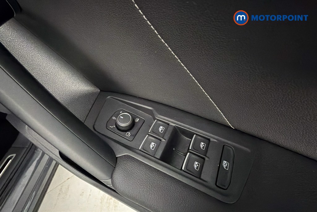 Volkswagen Tiguan R-Line Automatic Petrol SUV - Stock Number (1660883) - 20th supplementary image