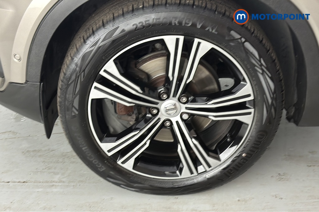 Volvo Xc40 Inscription Pro Automatic Petrol SUV - Stock Number (1660887) - 44th supplementary image