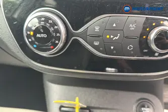 Renault Captur Dynamique S Nav Manual Petrol SUV - Stock Number (1661083) - 15th supplementary image
