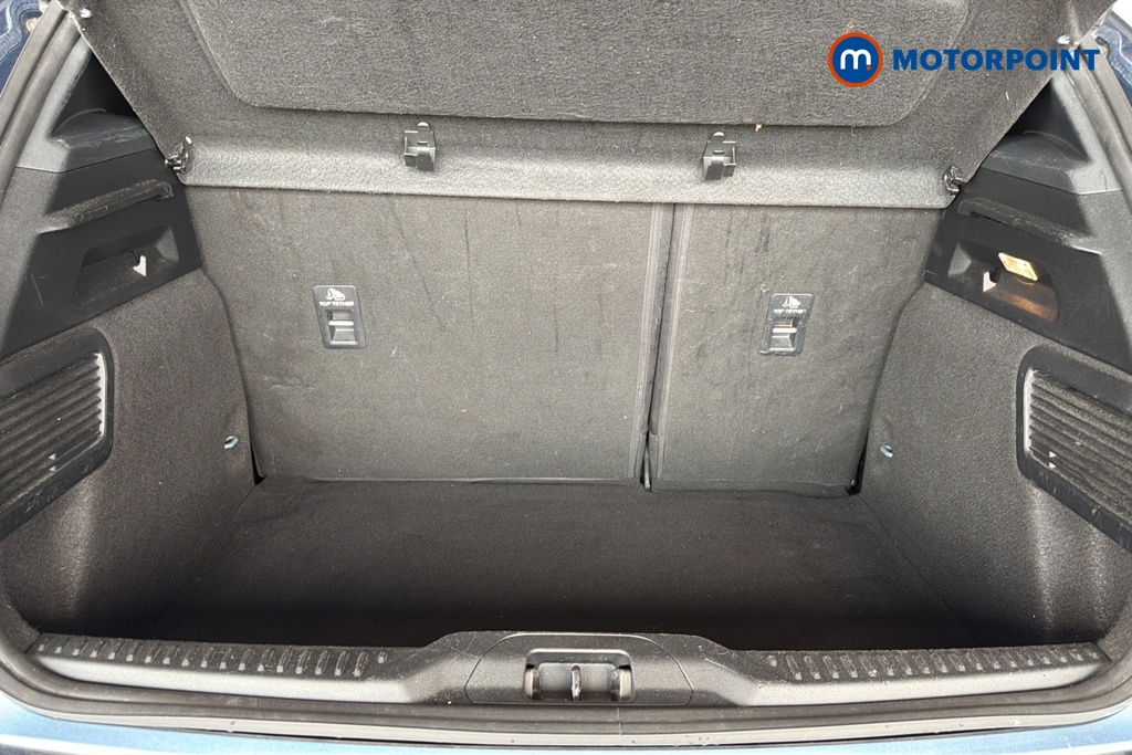 Ford Focus St-Line Edition Manual Petrol Hatchback - Stock Number (1661236) - 30th supplementary image
