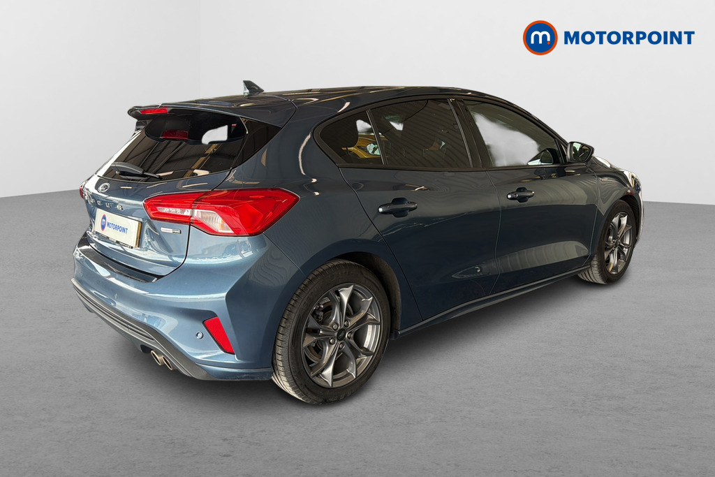 Ford Focus St-Line Edition Manual Petrol Hatchback - Stock Number (1661236) - Passenger side rear corner