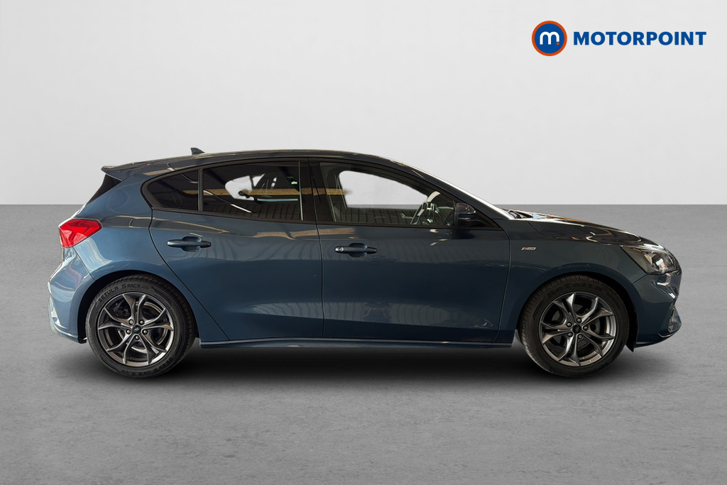 Ford Focus St-Line Edition Manual Petrol Hatchback - Stock Number (1661236) - Passenger side